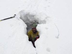 Не винаги първият пропада