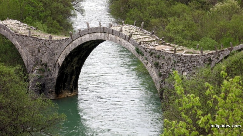 The bridge of Kipi Village