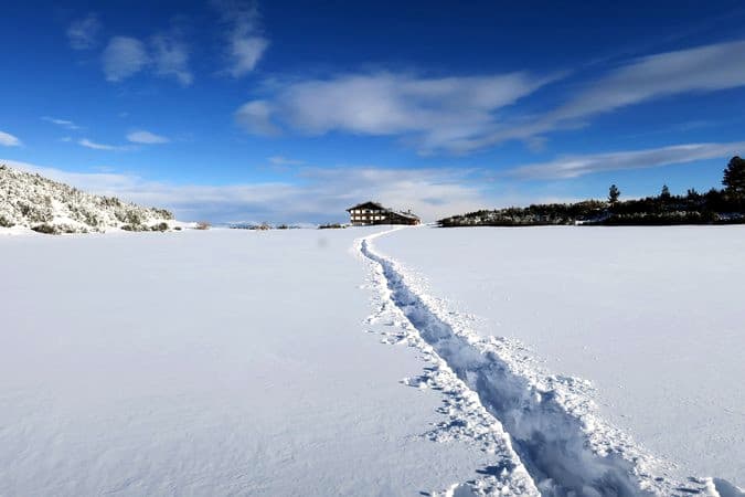 Snowshoeing in Bezbog area