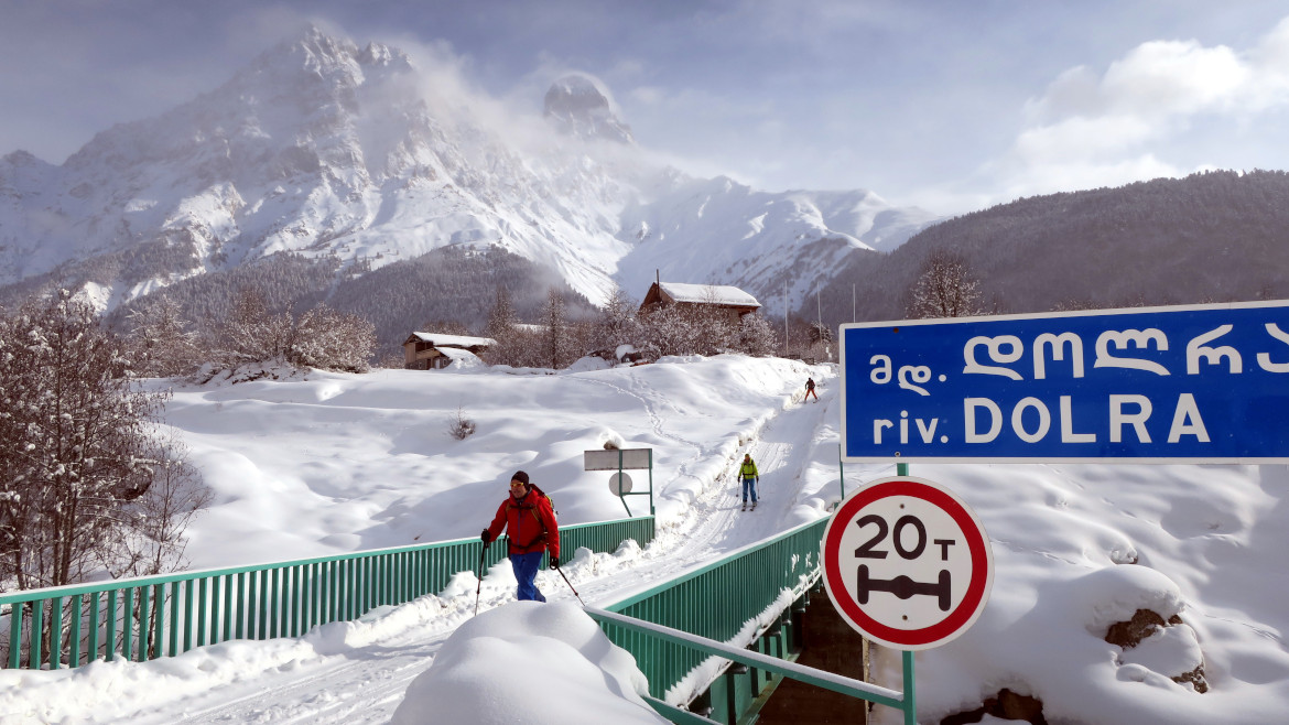 Ski touring in Becho Valley